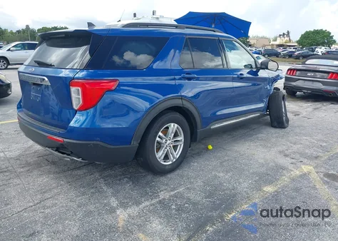 2021 Ford Explorer Xlt z USA, uszkodzony, nr VIN 1FMSK7DH5MGB12409